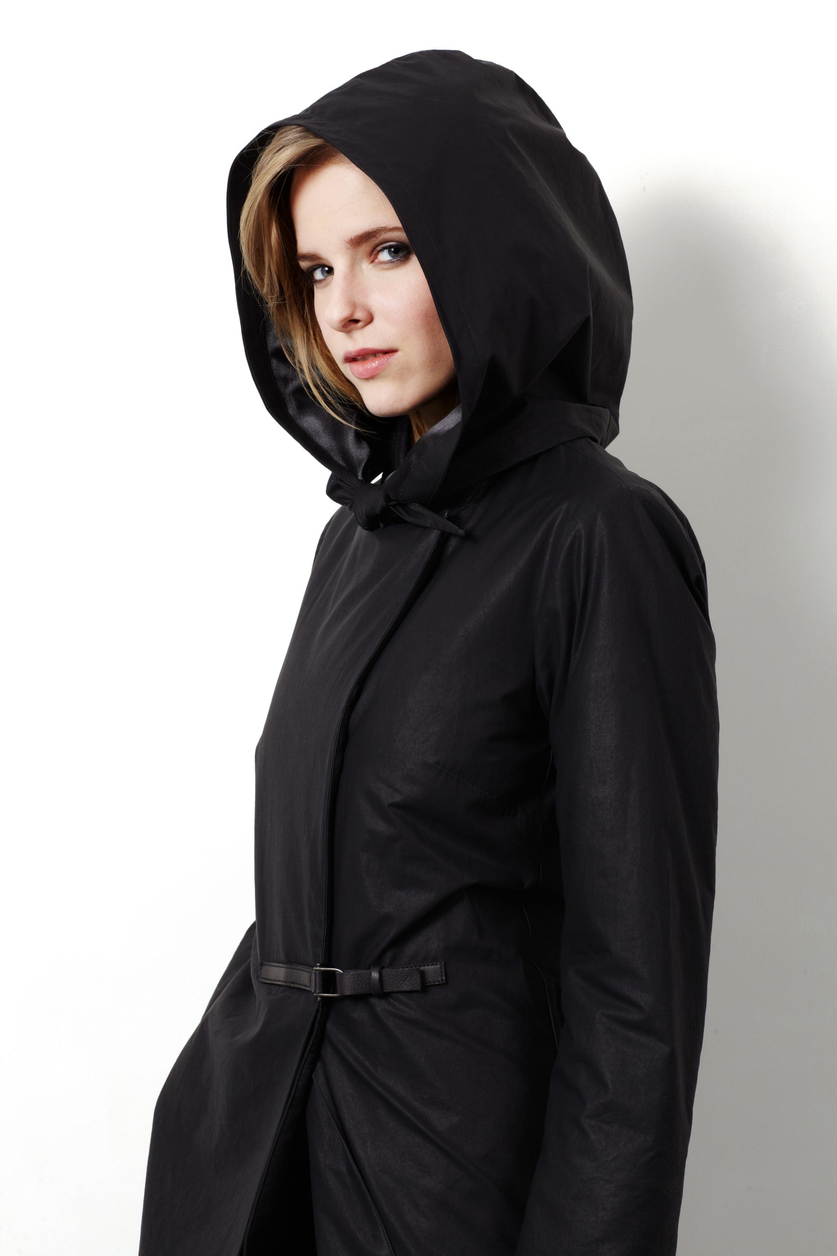 Proud black elegant waterproof women&